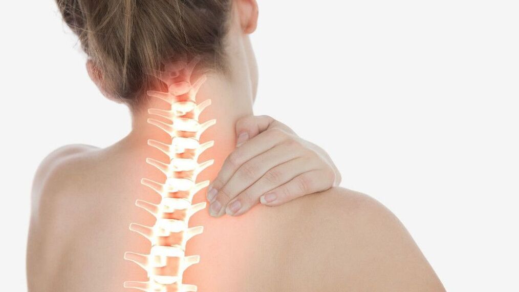 Dolore al collo dovuto all'osteocondrosi del rachide cervicale