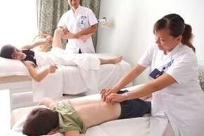 Massaggio come metodo per curare l'artrosi